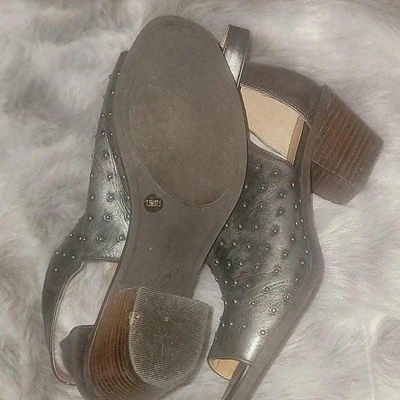 🎁FEELING LUCKY.  🎁🎁 Pewter  Slings with studs.. 2.5 heel.  As pictured - Picture 5 of 8